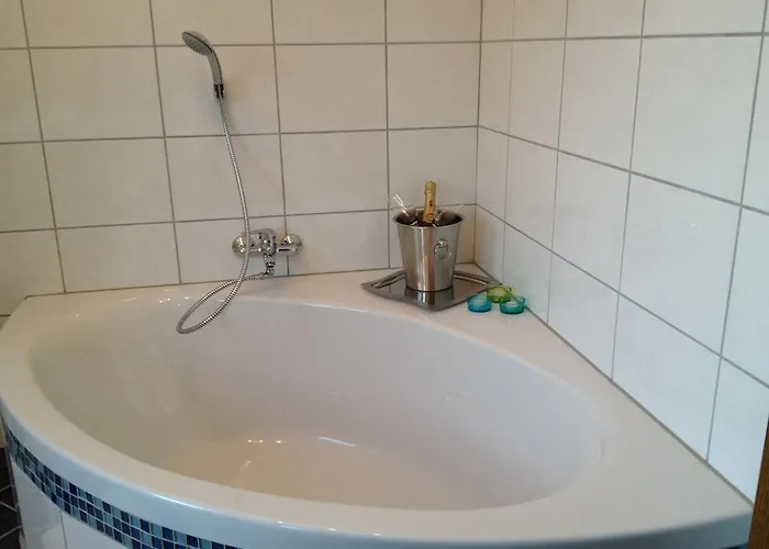 Nyaraló Haus Zur Therme Bad Mitterndorf